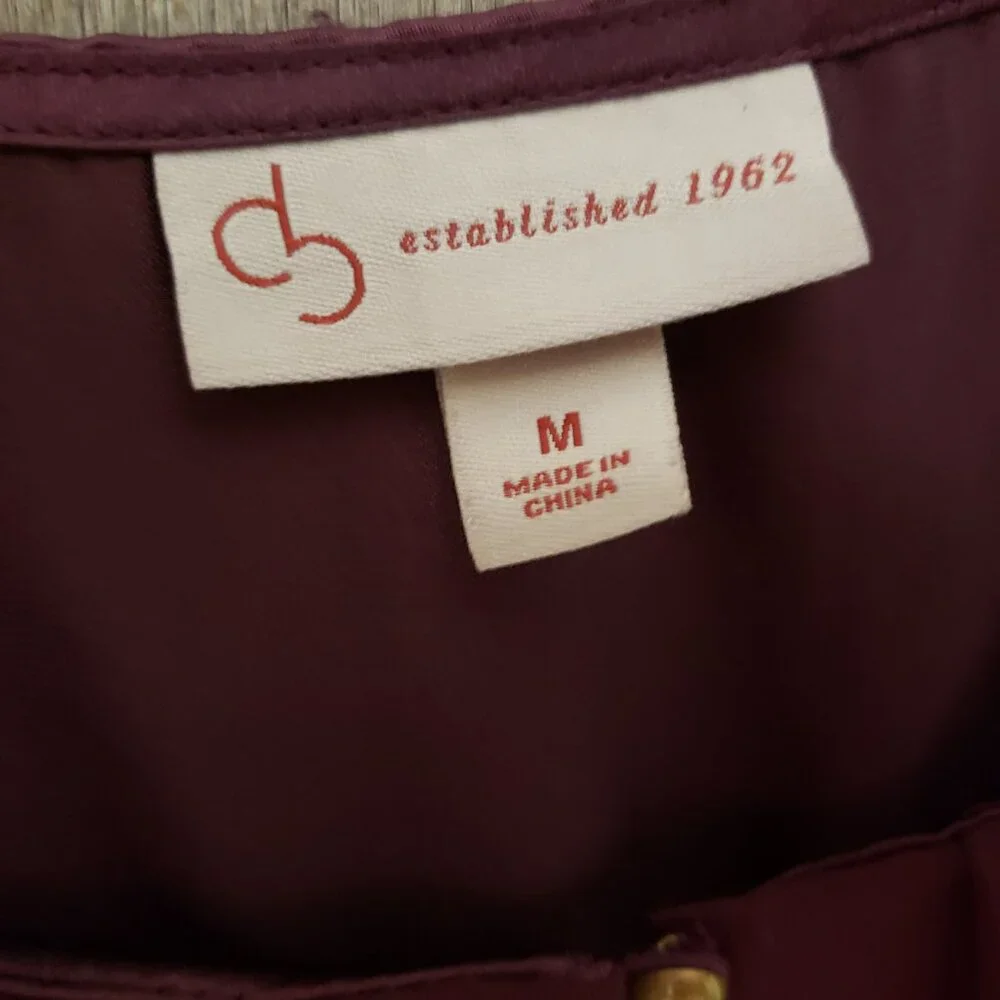 Dressbarn M Top Blouse Purple Mixed Media Stretch Pleated Satin Sleeveless Women - Picture 4 of 6